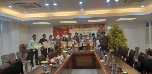 9 Vở cải lương Nhân danh công lý – Nhà hát Cải lương Trần Hữu Trang xuất sắc đạt Huy chương vàng tại Liên hoan sân khấu chuyên nghiệp toàn quốc về Hình tượng người chiến sĩ Công an Nhân dân 2020