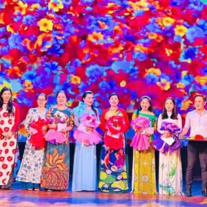 Hoành tráng, tưng bừng vinh danh Phụ Nữ Việt Nam, Phụ Nữ Nhà hát và Cuộc thi Karaoke nhân ngày 20/10/2023.
