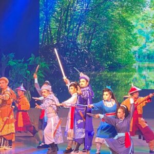 Thứ bảy 27/01/2024 đông đảo khán giả đã đến Nhà hát Cải lương Trần Hữu Trang xem đêm công diễn vở cải lương KHÚC TRÁNG CA THÀNH GIA ĐỊNH: