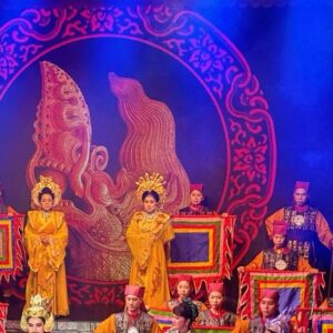 Sau “Nửa thế kỷ vang vọng hồn dân tộc”, di sản Cải lương sẽ được tiếp nối ra sao?