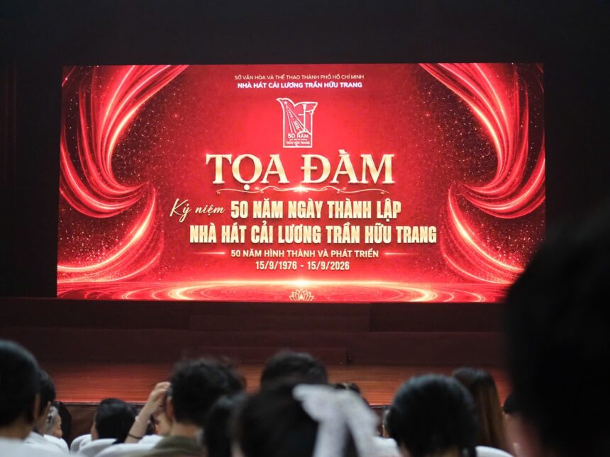 IMG_1228_Toa Dam 50 nam 50 NĂM NHÀ HÁT TRẦN HỮU TRANG: BẢO TỒN PHẢI GẮN VỚI SÁNG TẠO VÀ ĐỔI MỚI