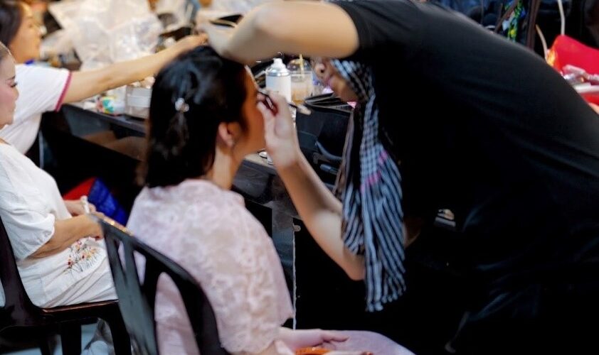 Picture hinh dai dien Bai 20 PHÍA SAU MÀN NHUNG LỘNG LẪY LÀ NHỮNG NGƯỜI HÙNG KHÔNG TÊN
